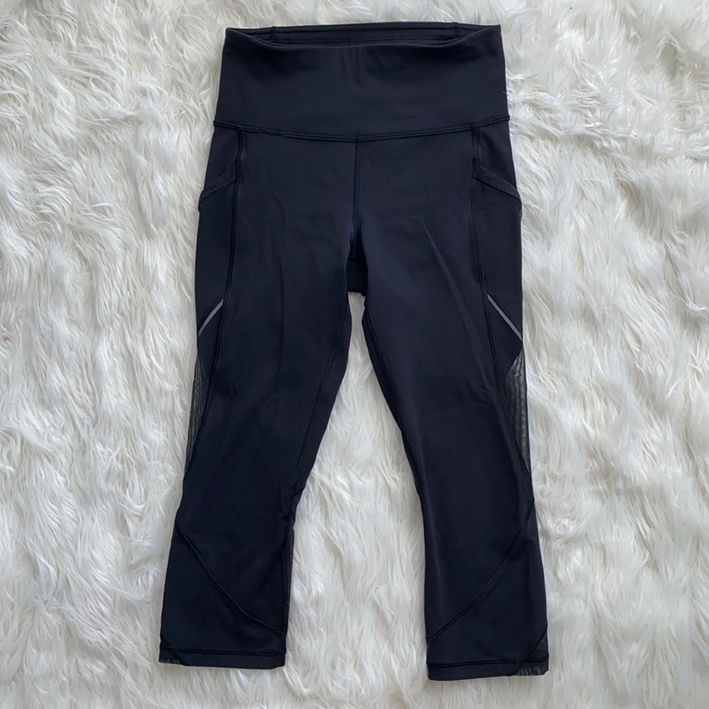 Lululemon | Fast As Light Crop 19”